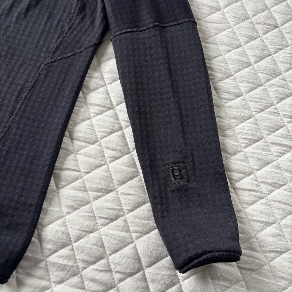 Patagonia R1 pullover - Picture 4 of 6